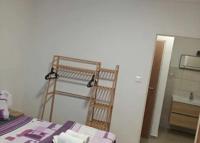 Meteorit 1 * Bratislava